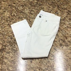 Girls Capris. Used. $8.